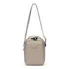 ベージュ