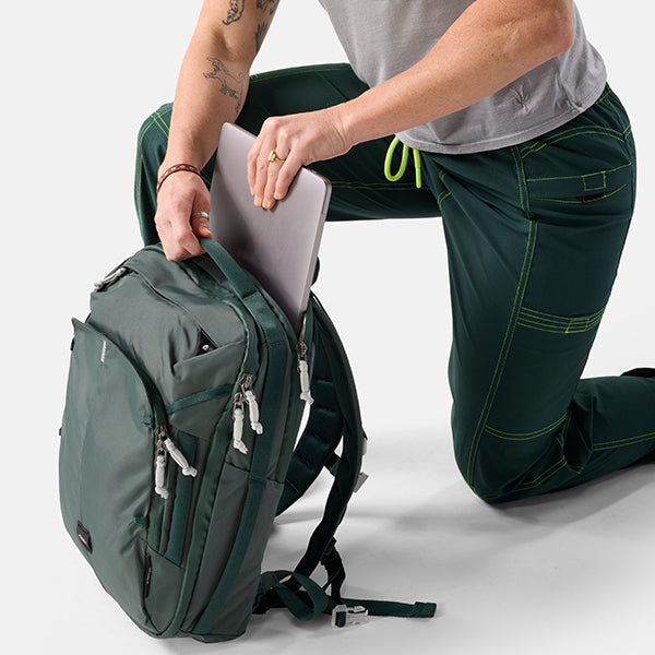 マタドール 18L パーソナルアイテム トラベルパック