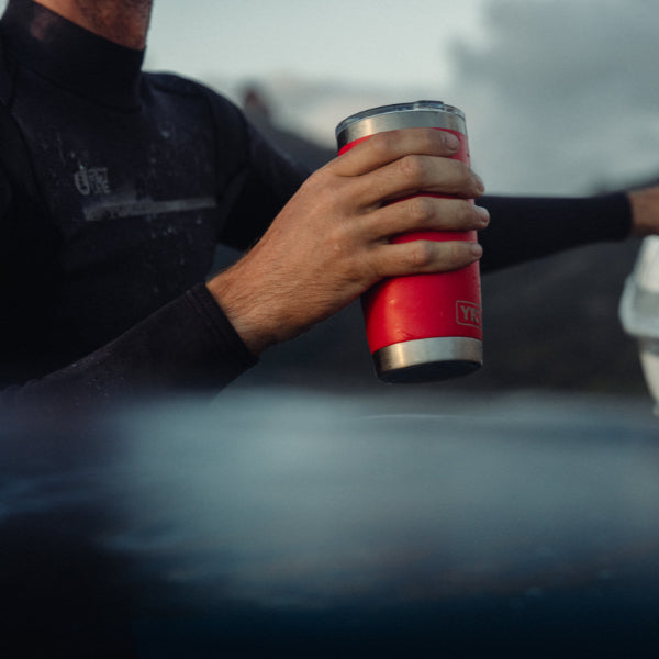 イエティ ランブラー20oz タンブラー